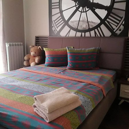 Ferienwohnung Flat Near The Mcdonald'S Batumi Exterior foto