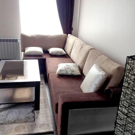 Ferienwohnung Flat Near The Mcdonald'S Batumi Exterior foto